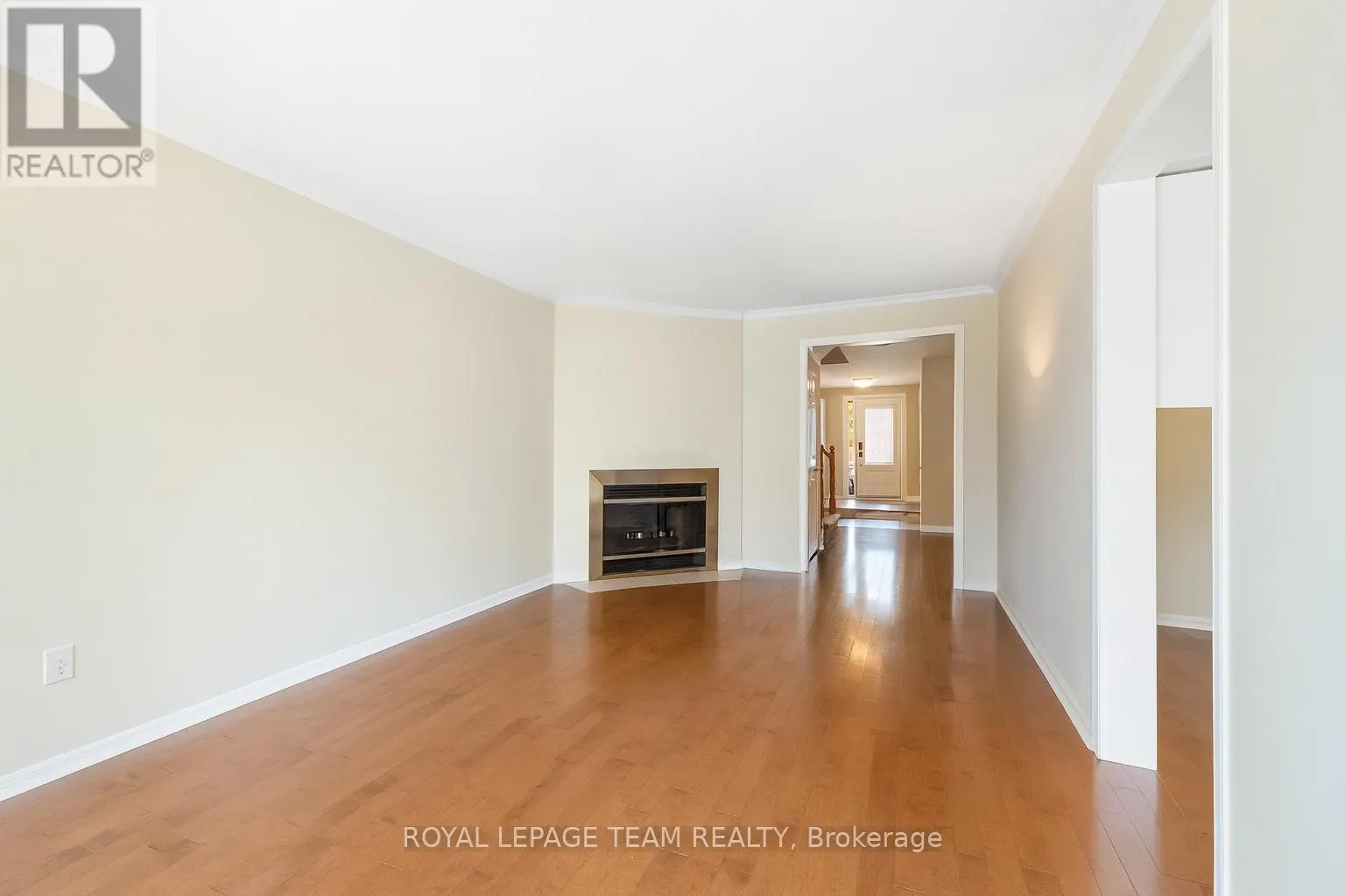 88 WATERTON CRESCENT