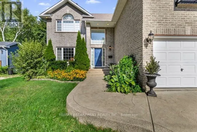 51 ORCHARD DRIVE