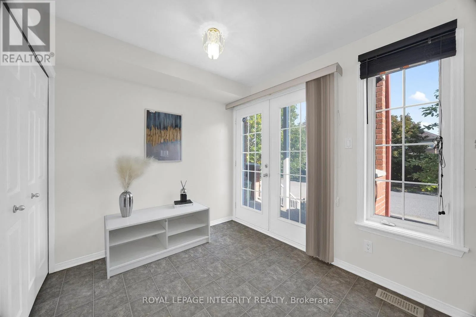 140 - 70 EDENVALE DRIVE
