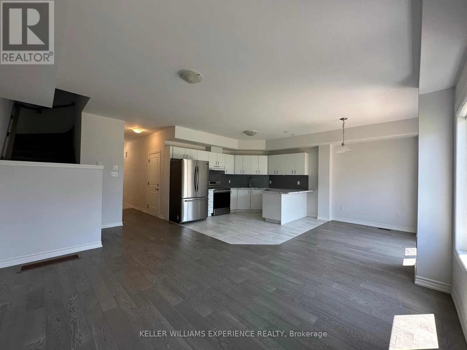 114 JEWEL STREET