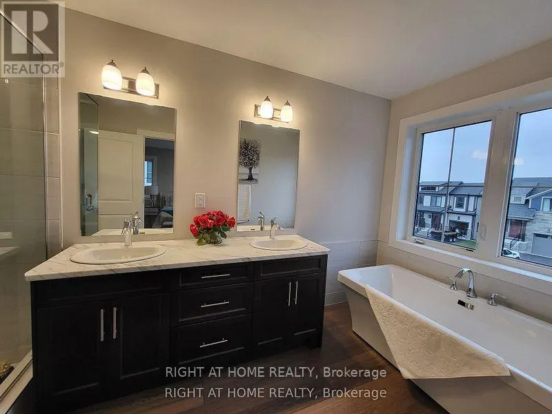 140 BLACK WILLOW CRESCENT