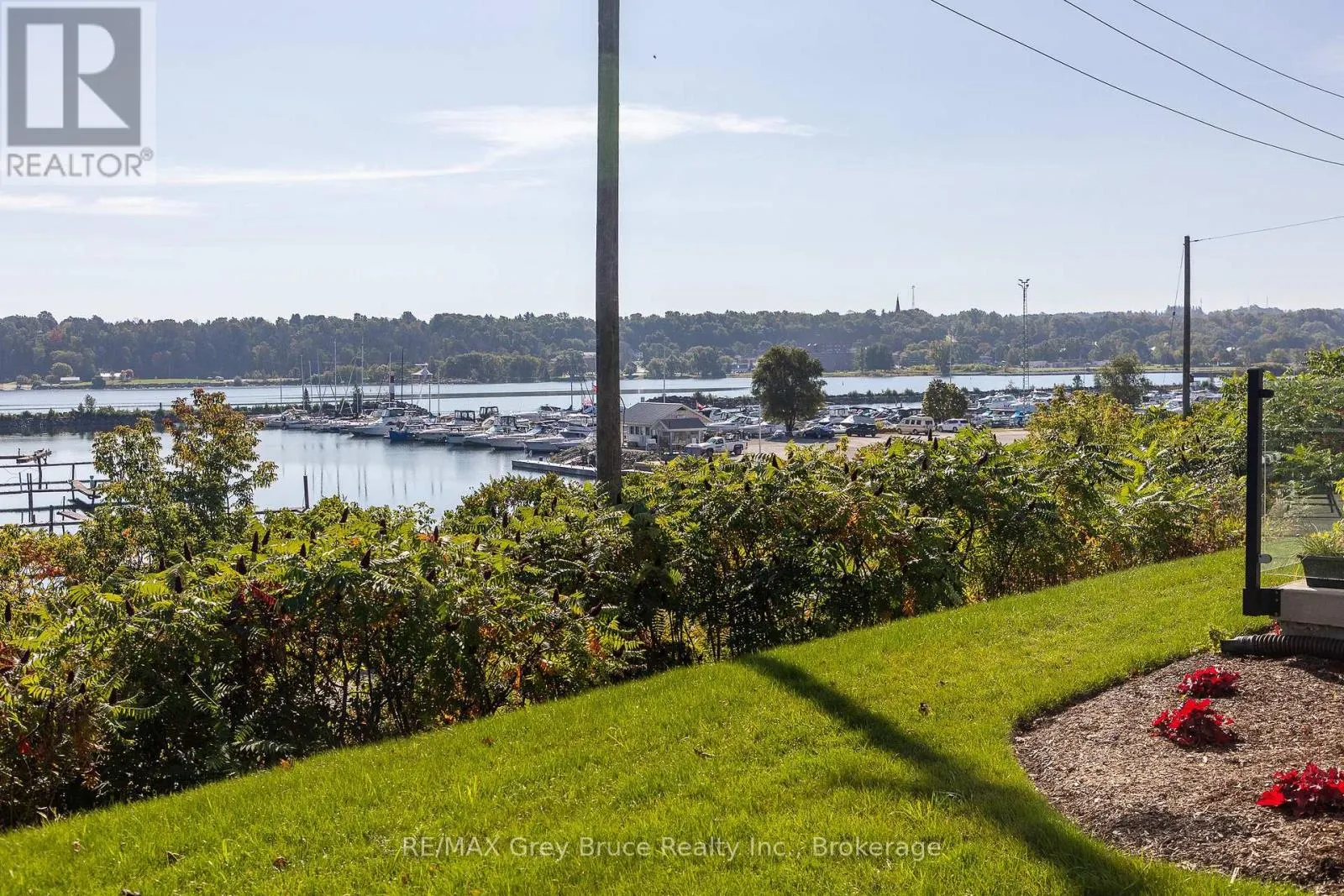 21 - 2347 3RD AVENUE W, #21