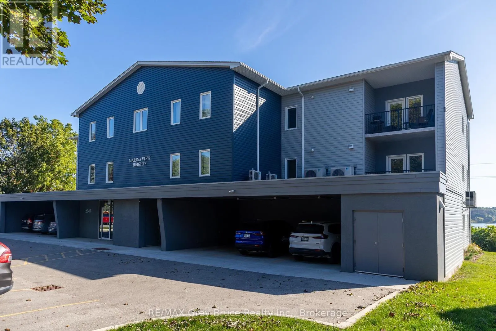 21 - 2347 3RD AVENUE W, #21