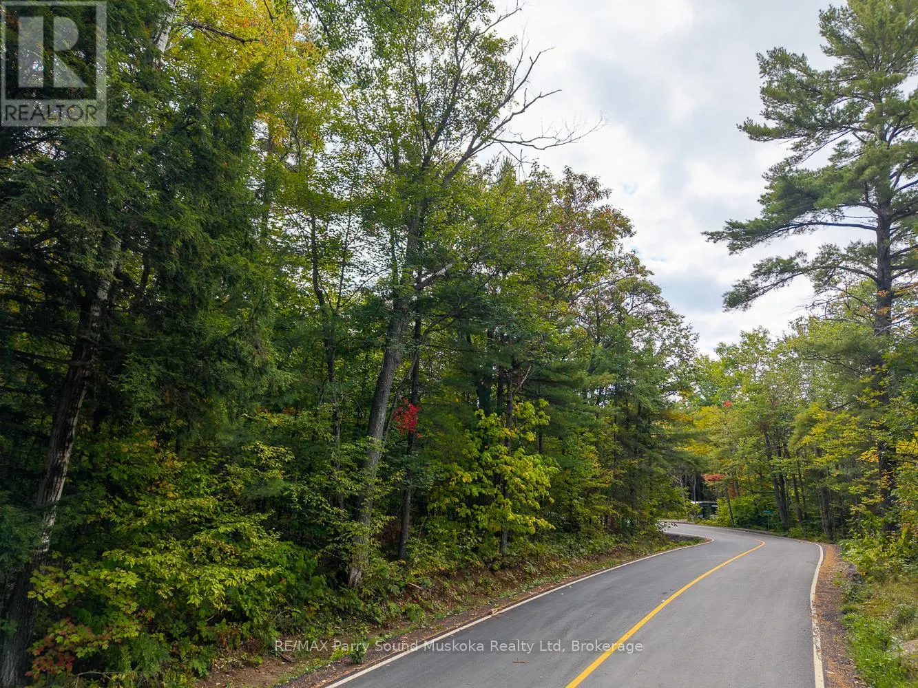 LOT 15 OAKRIDGE ROAD N