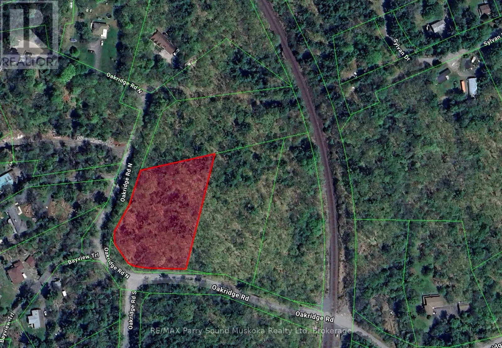LOT 15 OAKRIDGE ROAD N