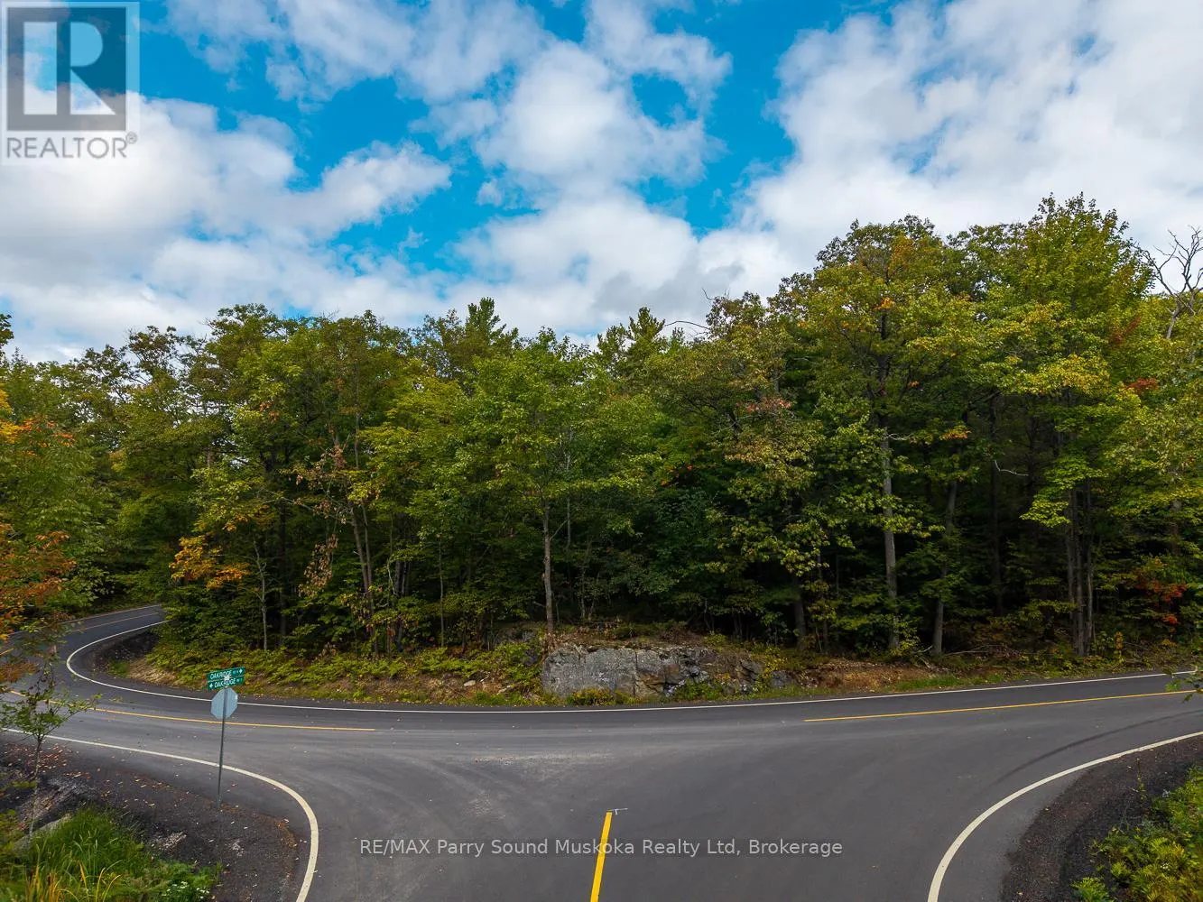 LOT 15 OAKRIDGE ROAD N