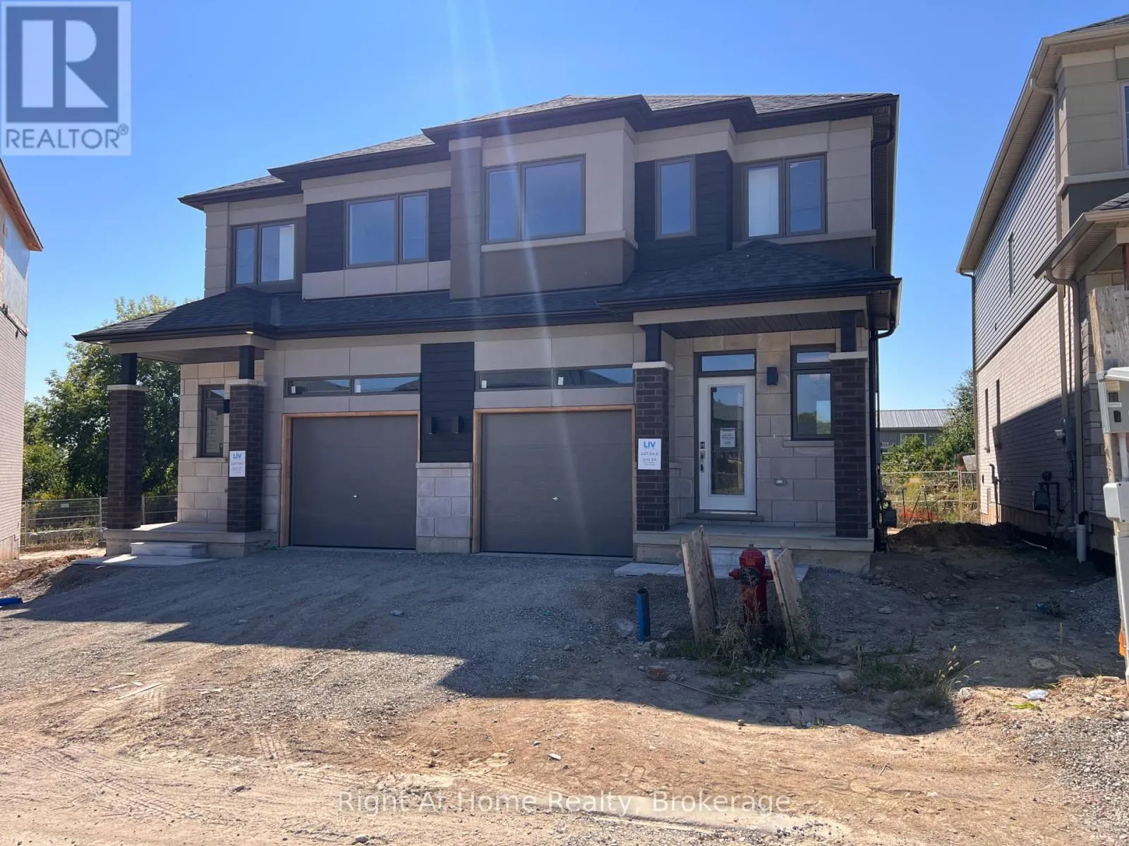 #68 - 660 COLBORNE STREET W, ##68