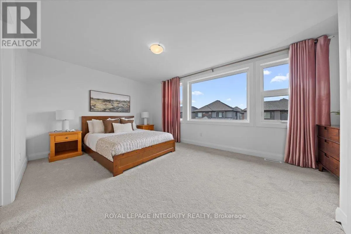 970 ISLINGTON WAY