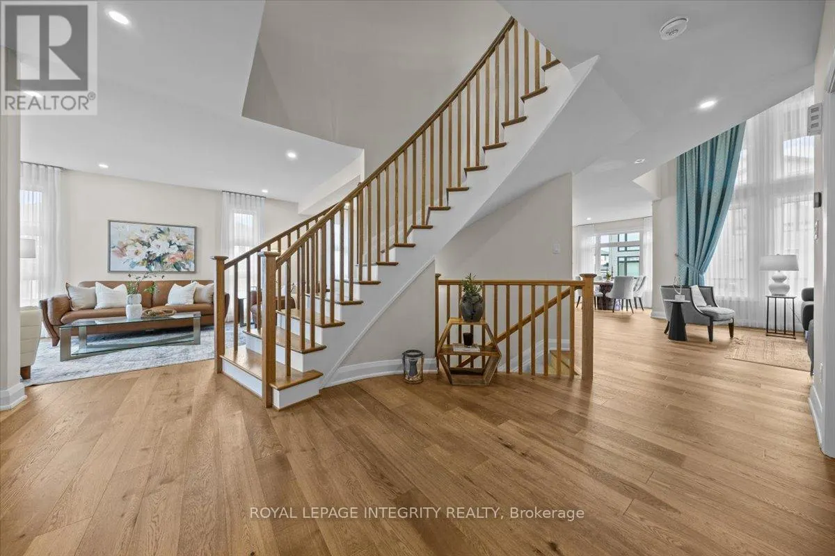970 ISLINGTON WAY