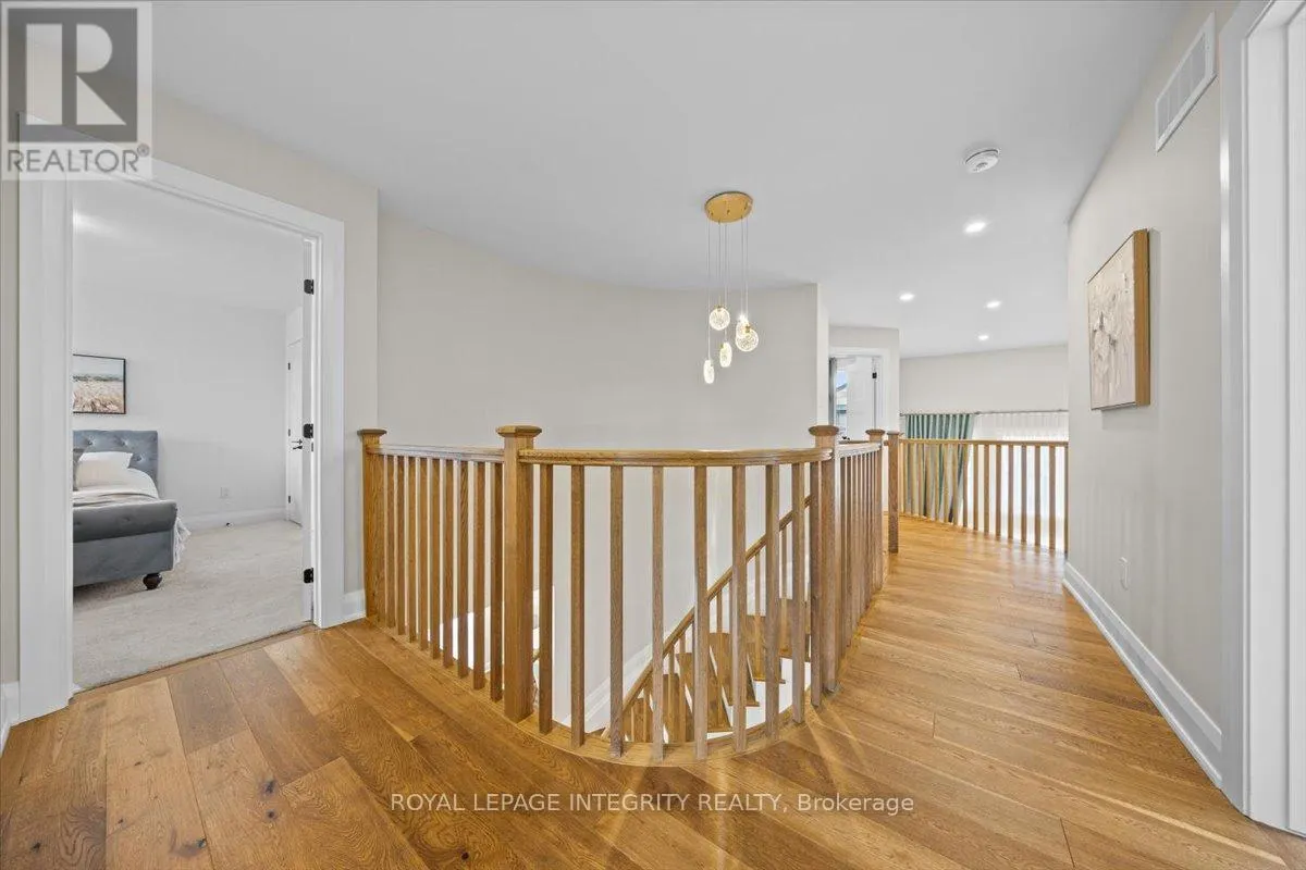 970 ISLINGTON WAY
