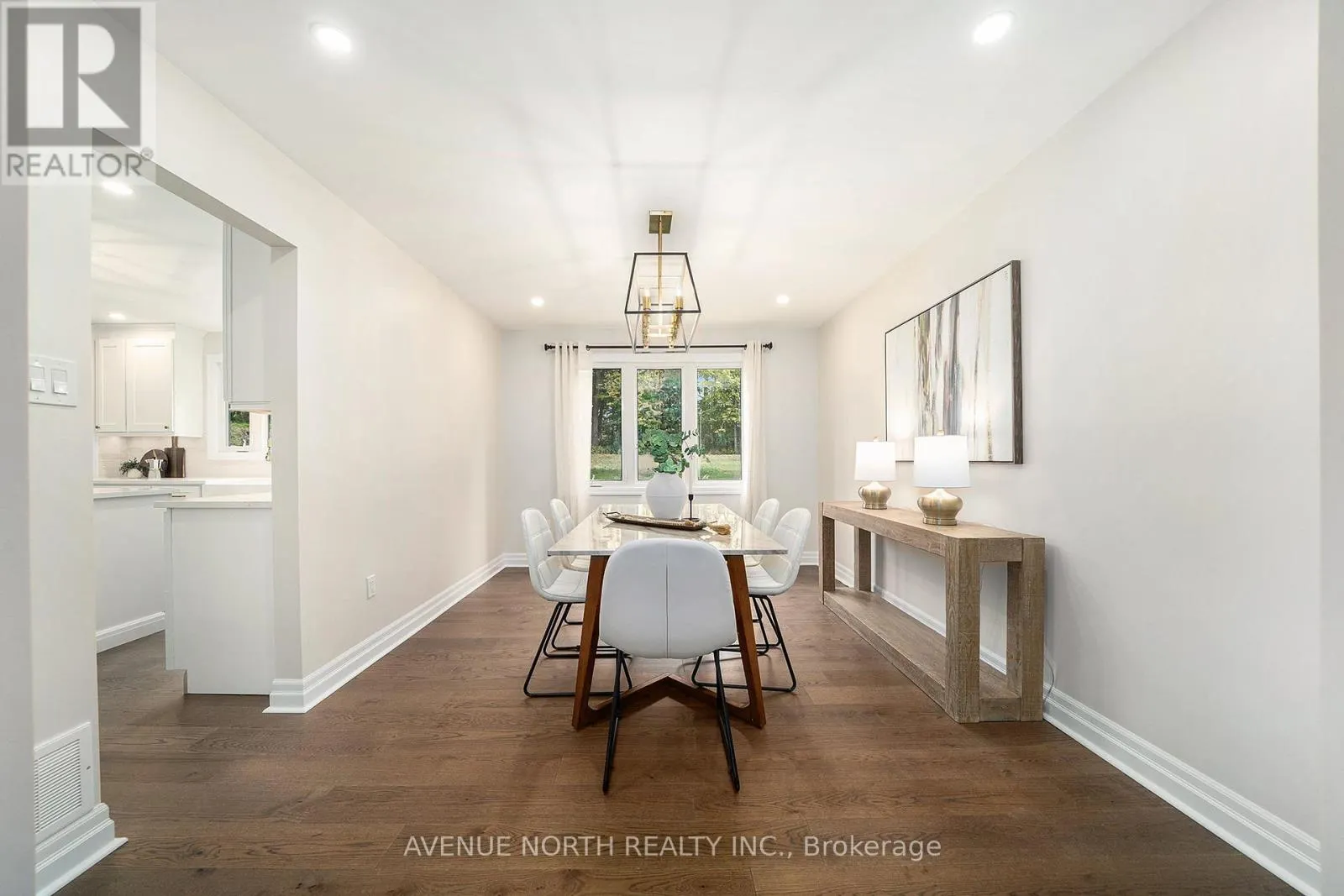 19 NEWLAND DRIVE