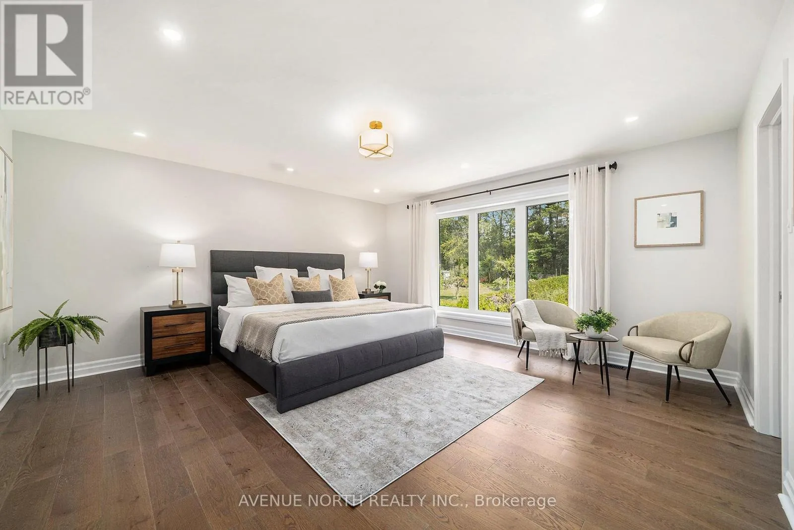 19 NEWLAND DRIVE