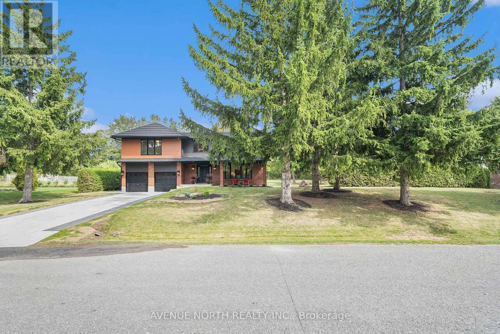 19 NEWLAND DRIVE