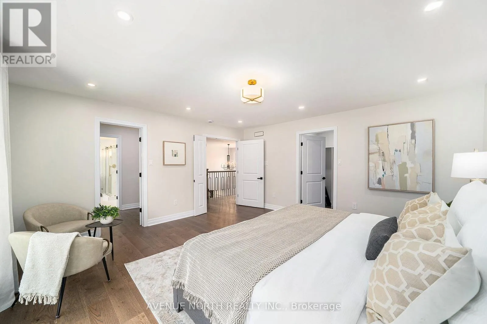 19 NEWLAND DRIVE