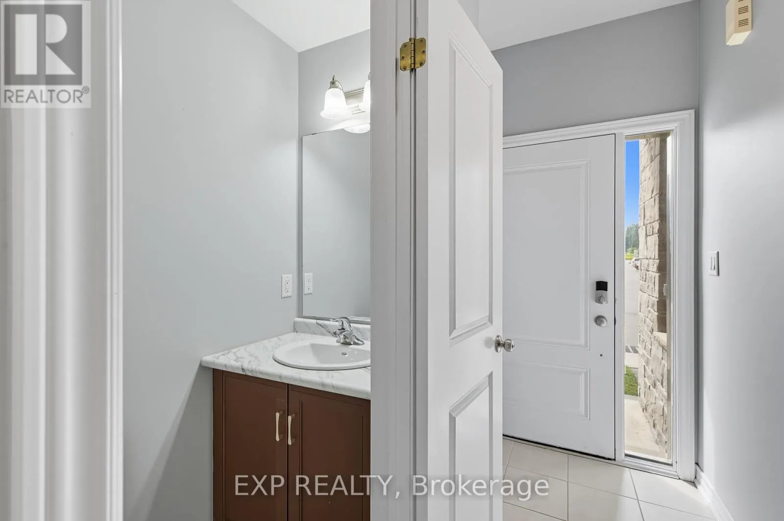 18 - 377 GLANCASTER ROAD