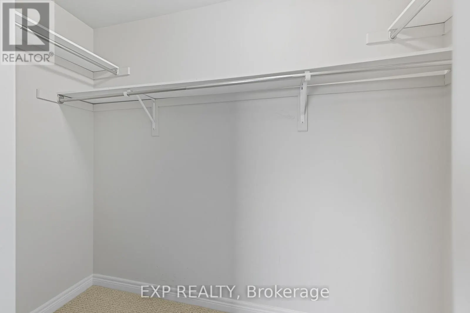 18 - 377 GLANCASTER ROAD