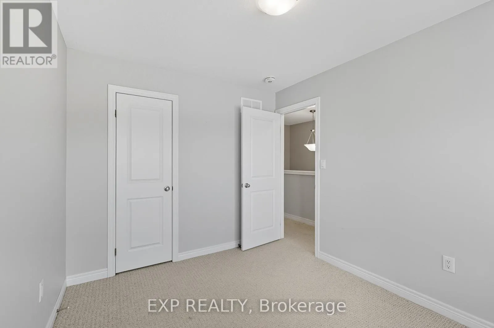 18 - 377 GLANCASTER ROAD