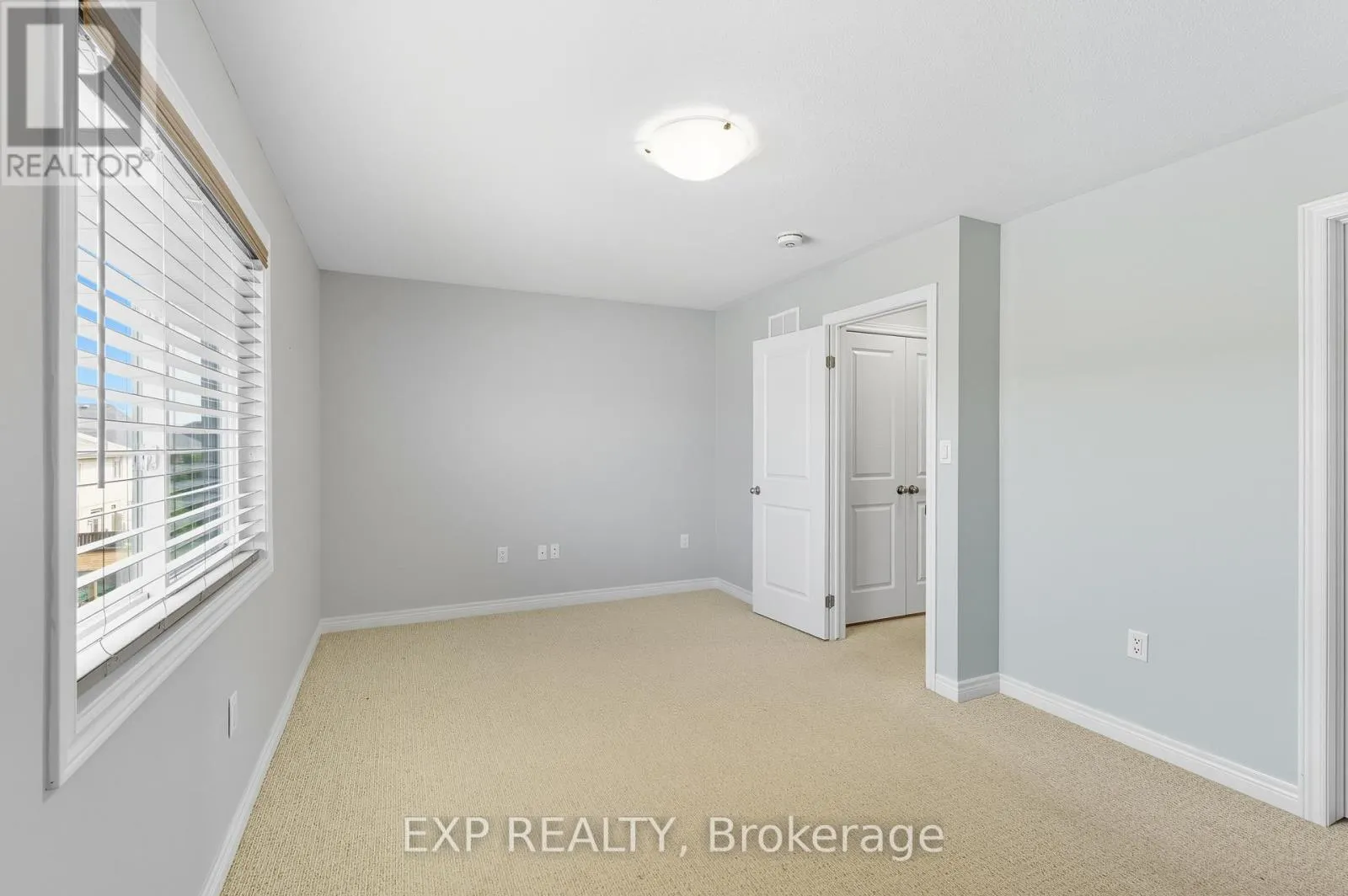 18 - 377 GLANCASTER ROAD
