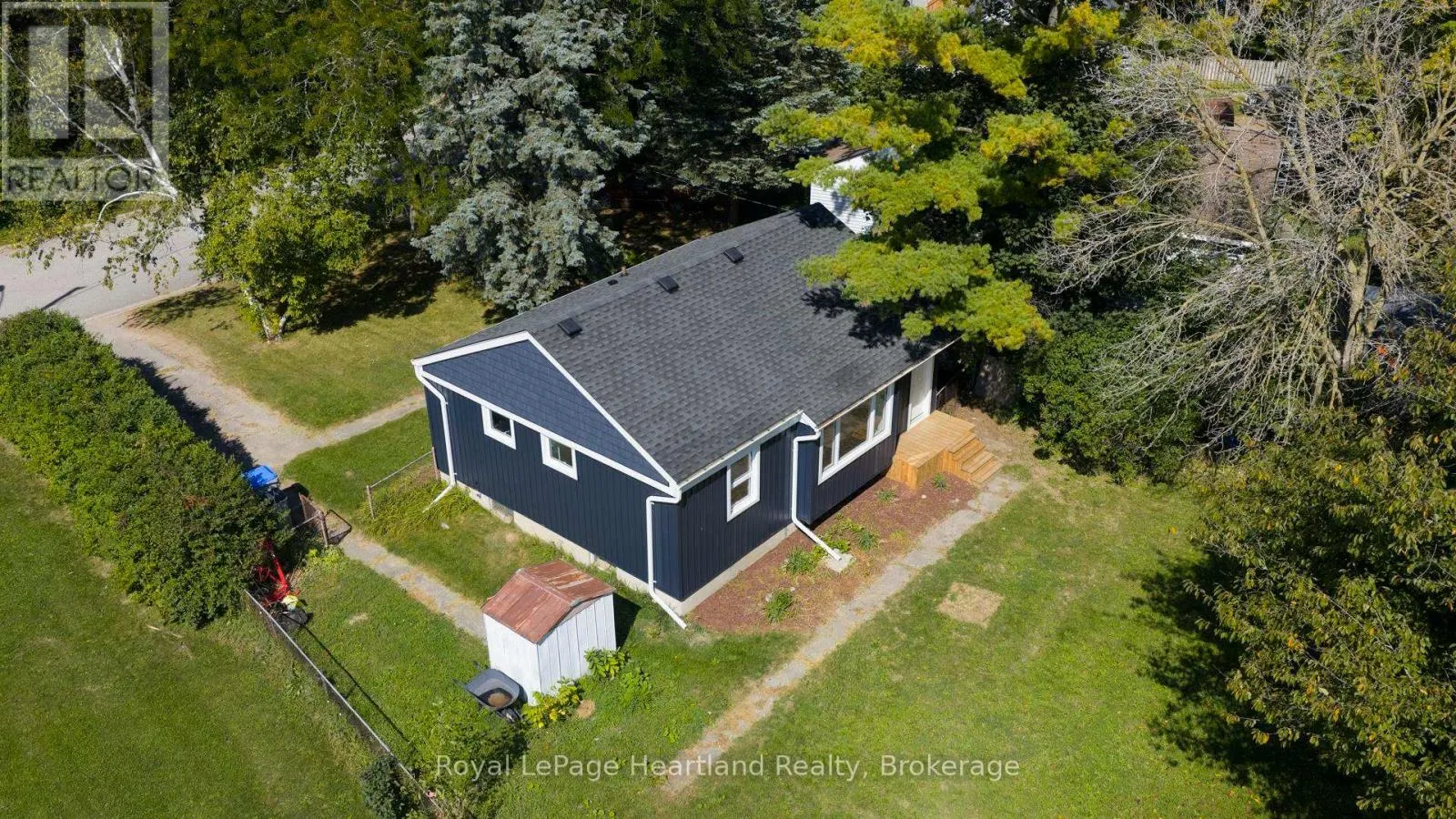26 QUEBEC ROAD