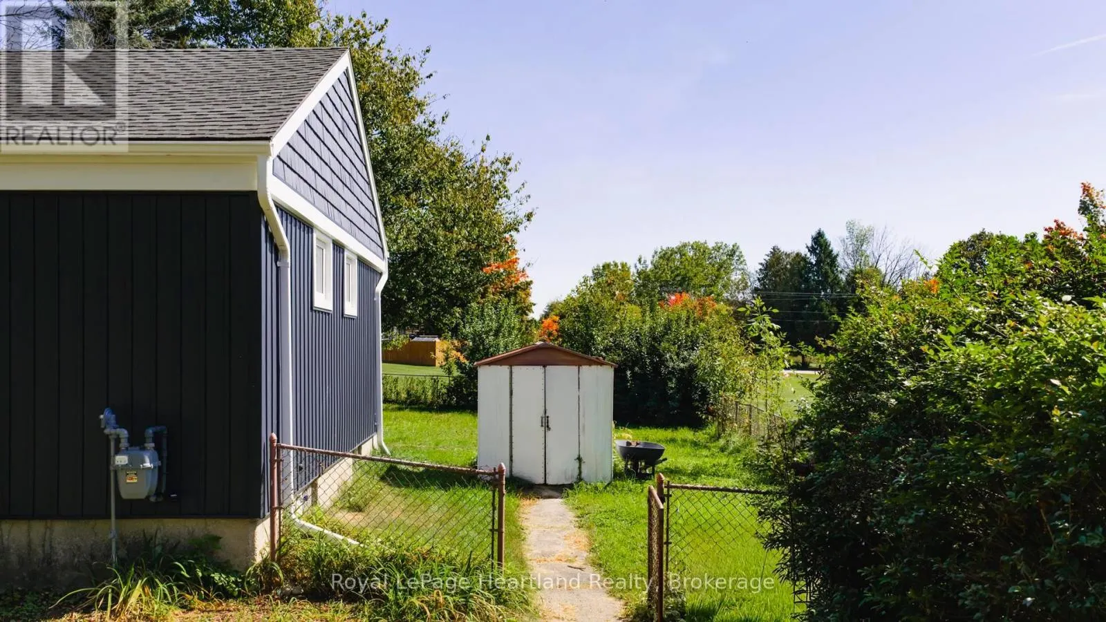 26 QUEBEC ROAD