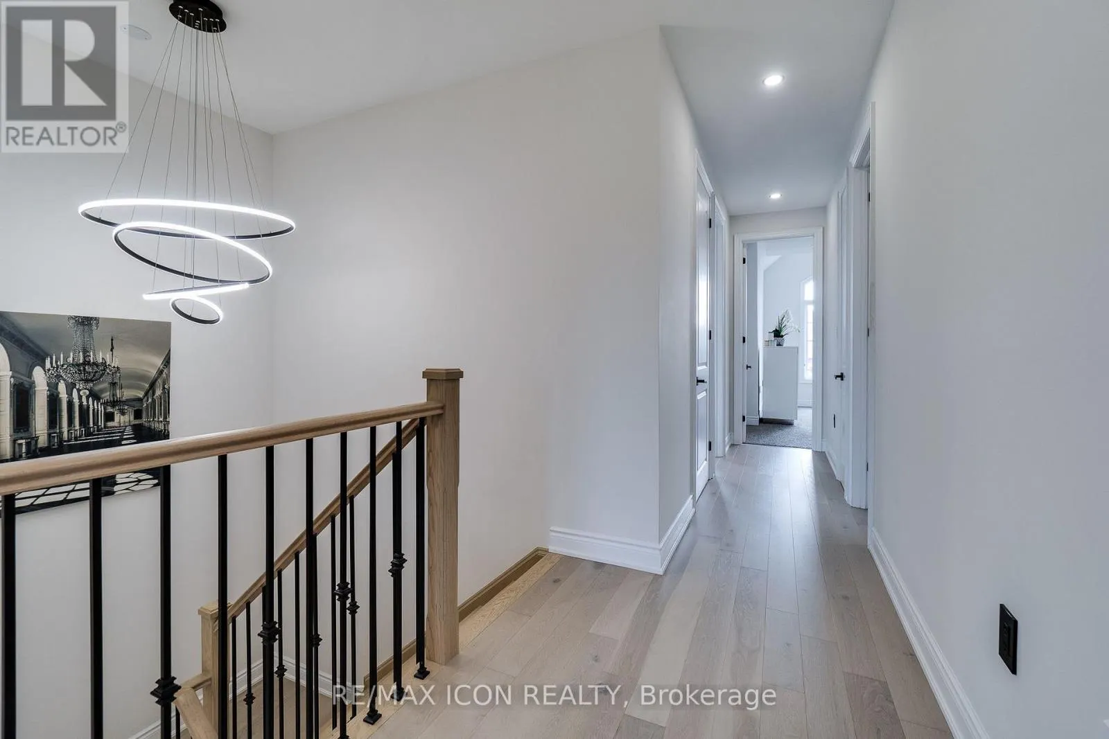 904 FOREST CREEK COURT