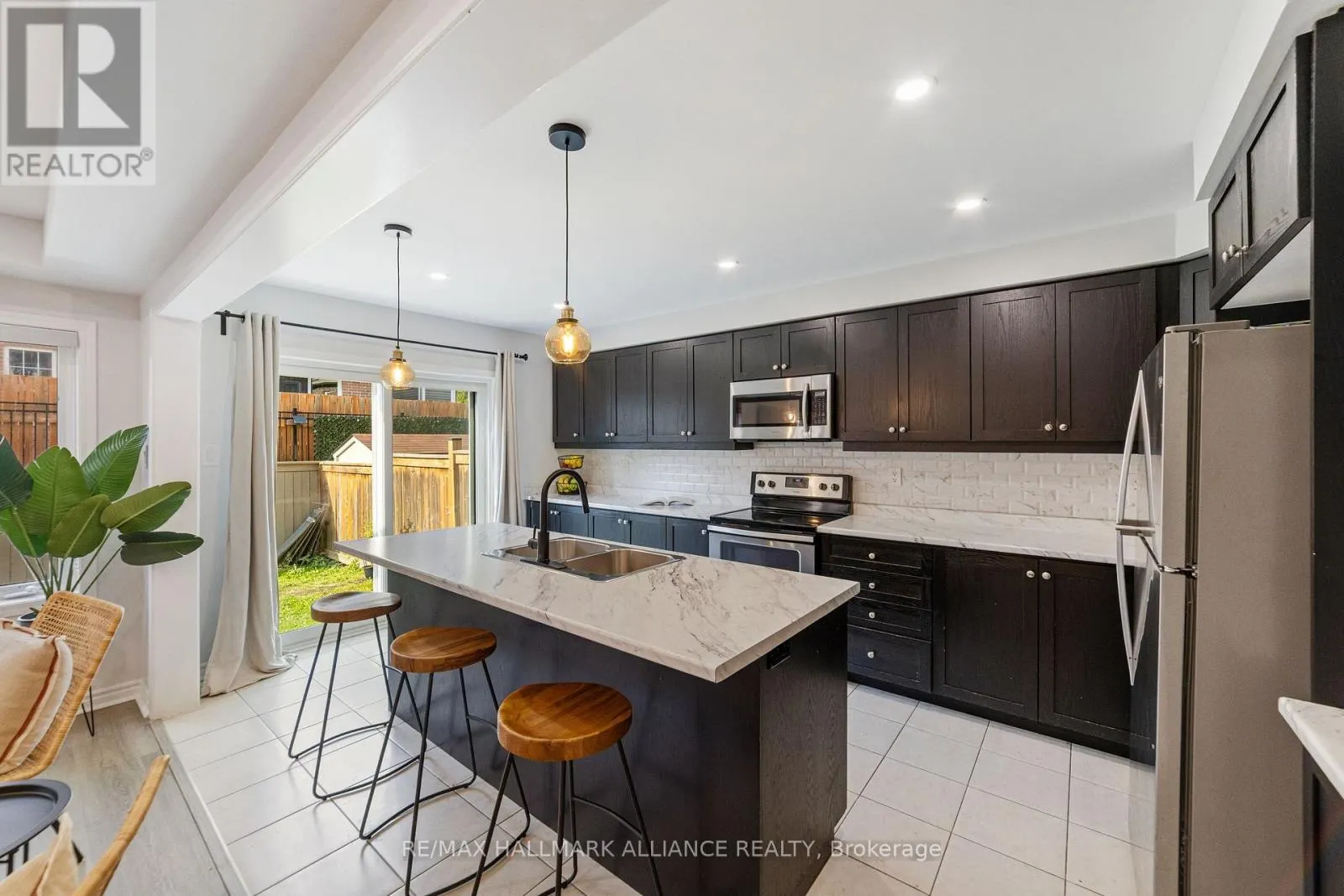 #26 - 22 SPRING CREEK DRIVE