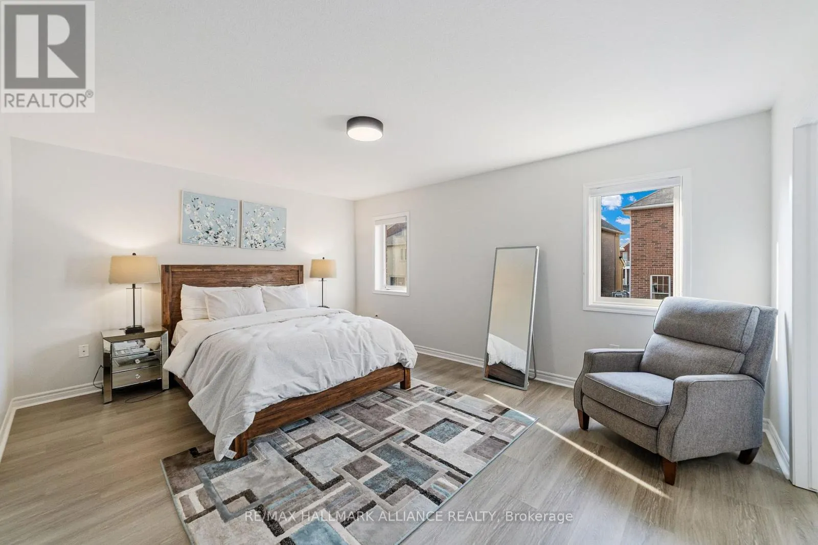 #26 - 22 SPRING CREEK DRIVE