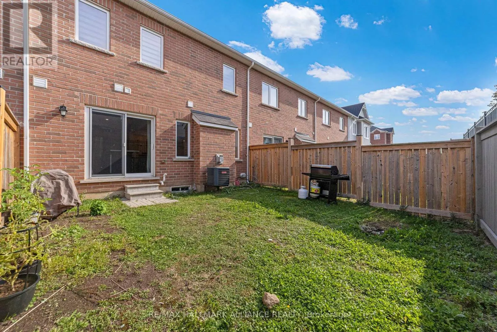#26 - 22 SPRING CREEK DRIVE