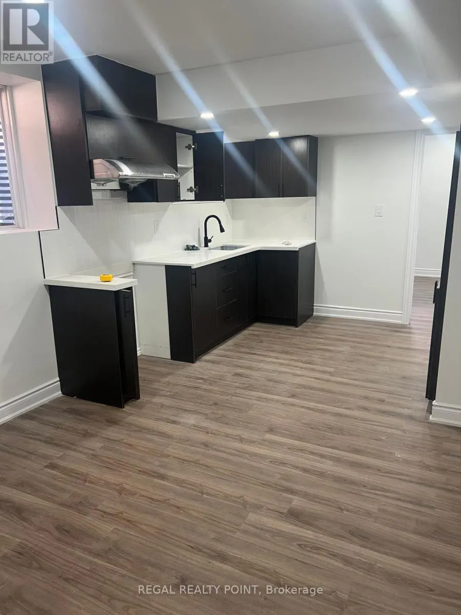 11 SITLER STREET