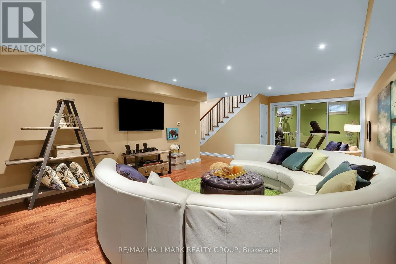 45 CRESCENT HEIGHTS