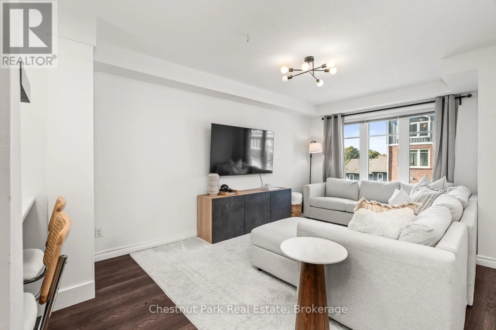 24 - 37 SILVER STREET, #24