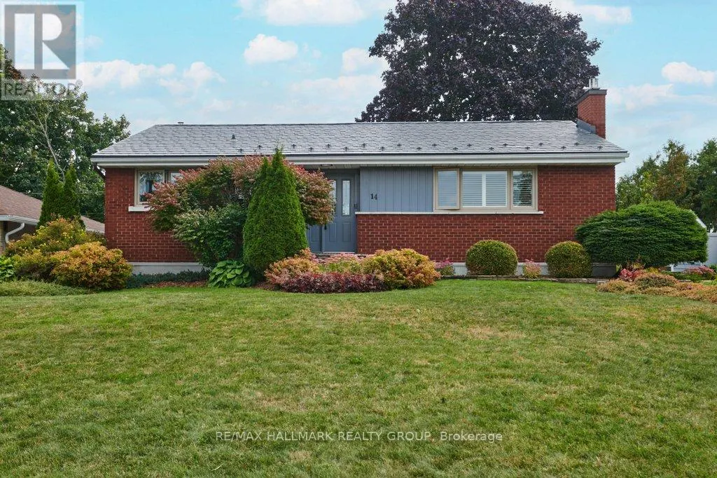 14 ROUNDHAY DRIVE