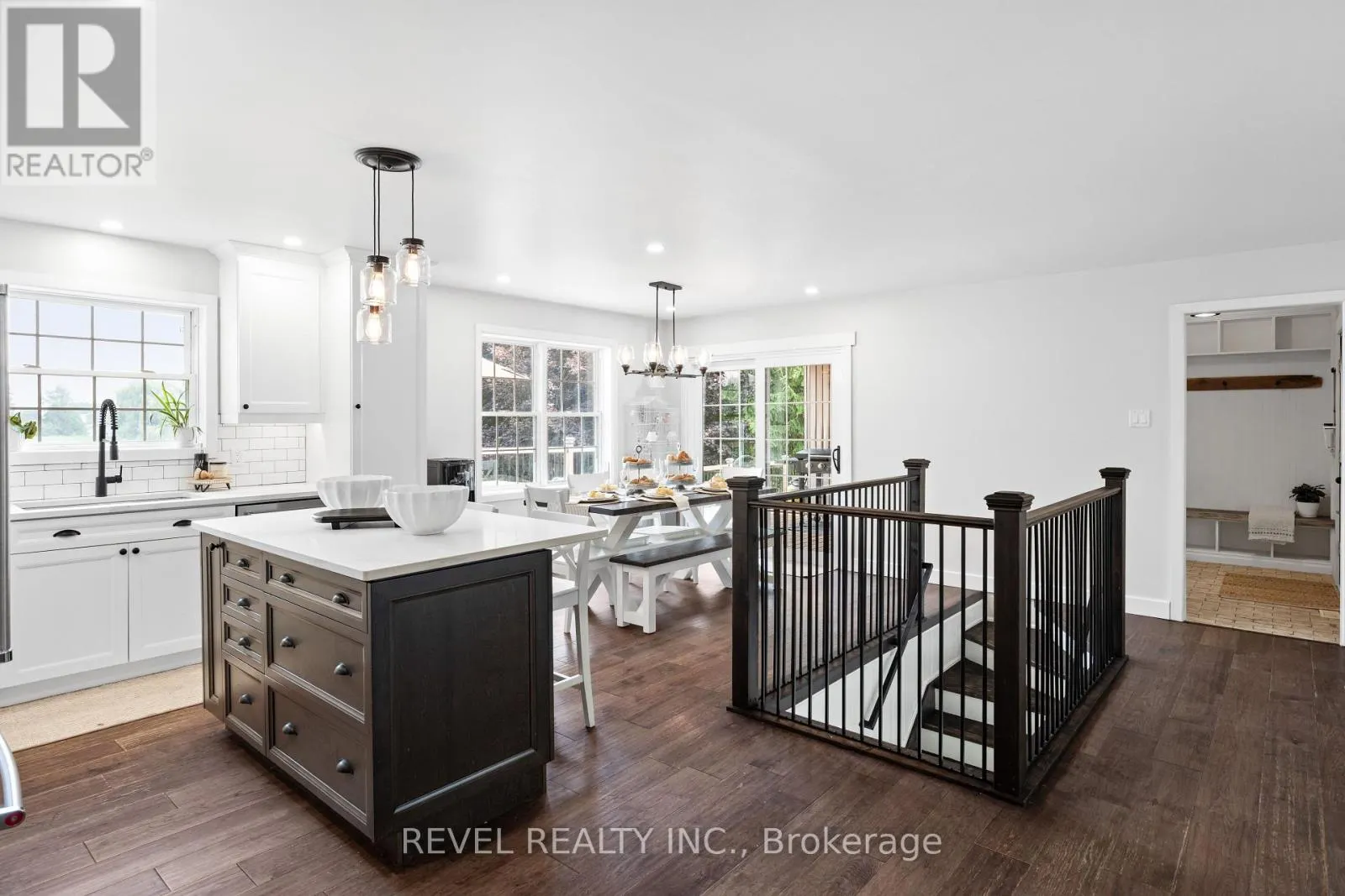 4 AINO BEACH ROAD