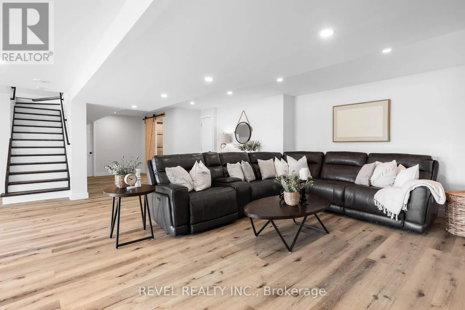 4 AINO BEACH ROAD