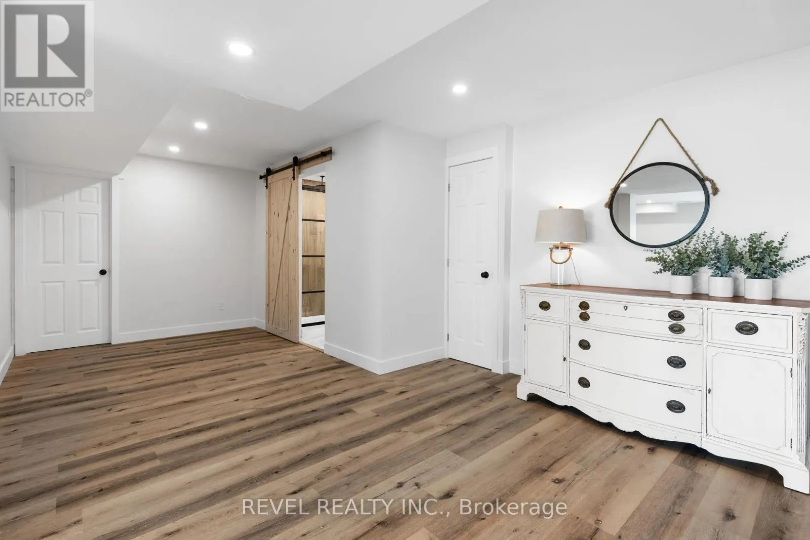 4 AINO BEACH ROAD