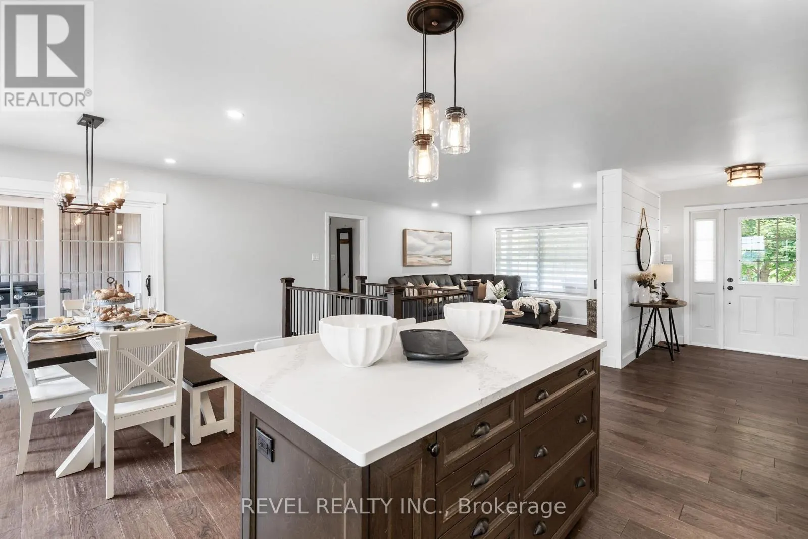 4 AINO BEACH ROAD