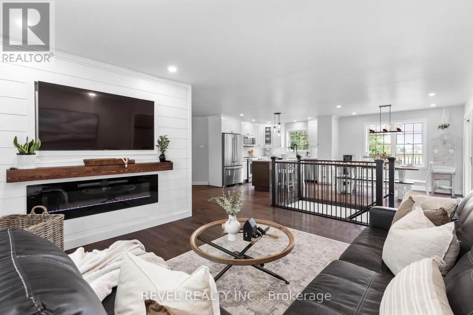 4 AINO BEACH ROAD