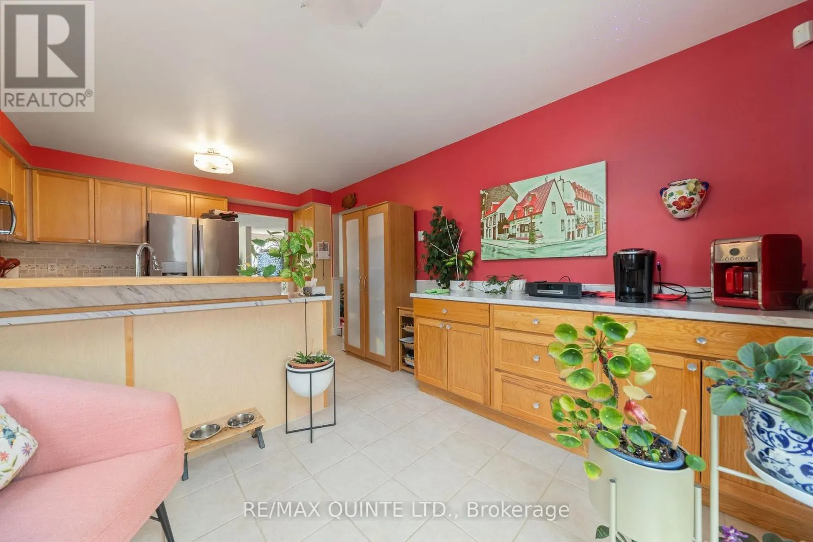 2 MARCHMONT PLACE