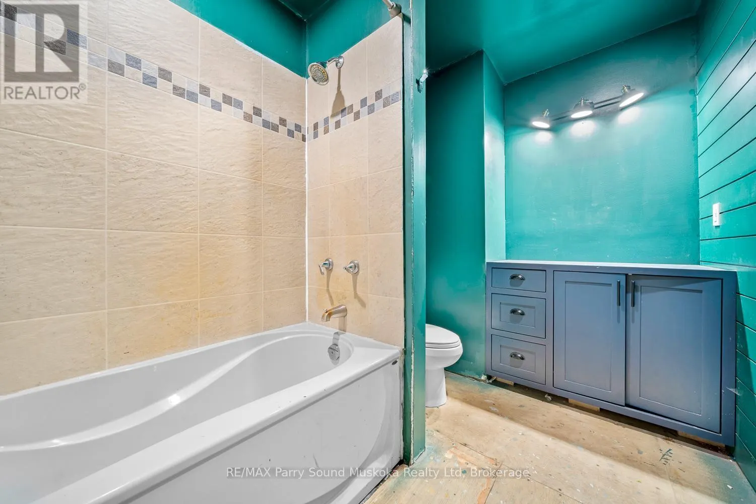 1163A LAKE JOSEPH ROAD
