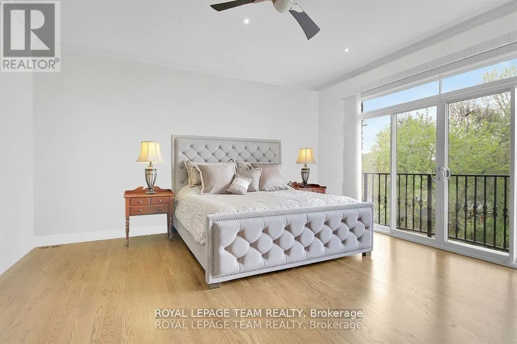 5591 MANOTICK MAIN STREET