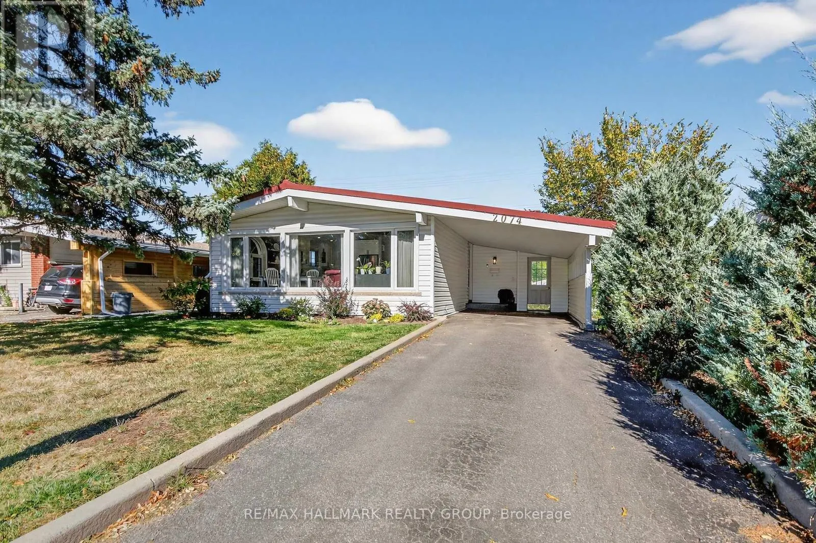 2074 FEATHERSTON DRIVE