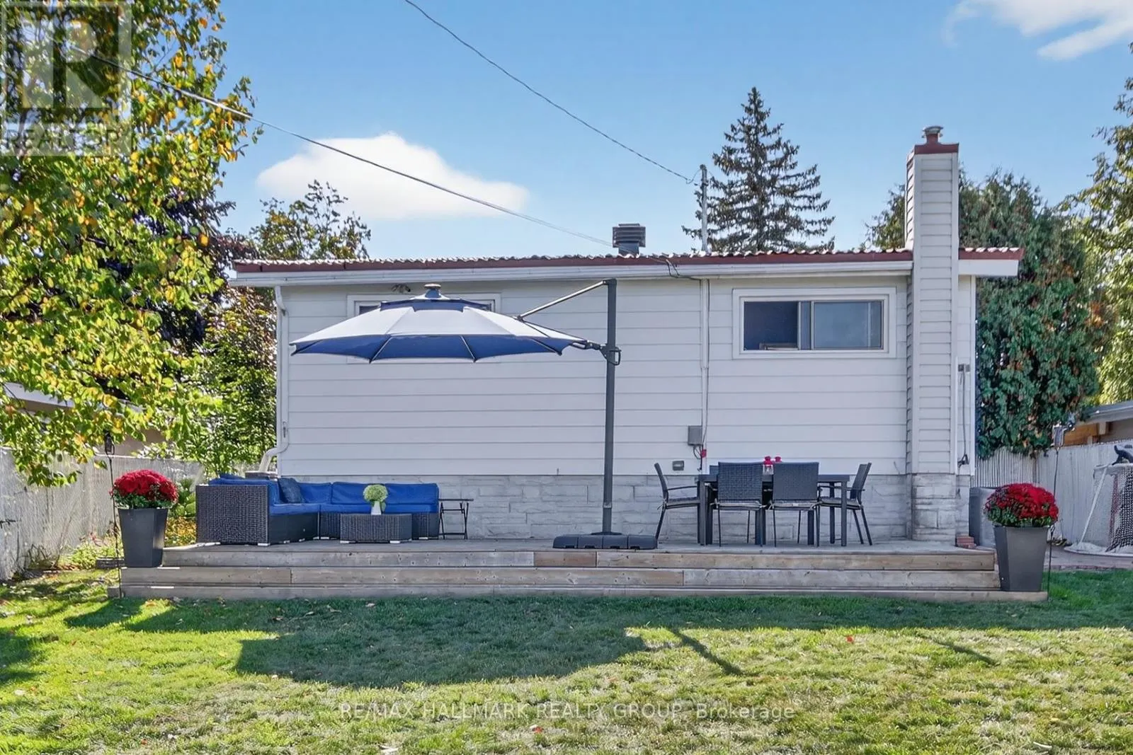 2074 FEATHERSTON DRIVE