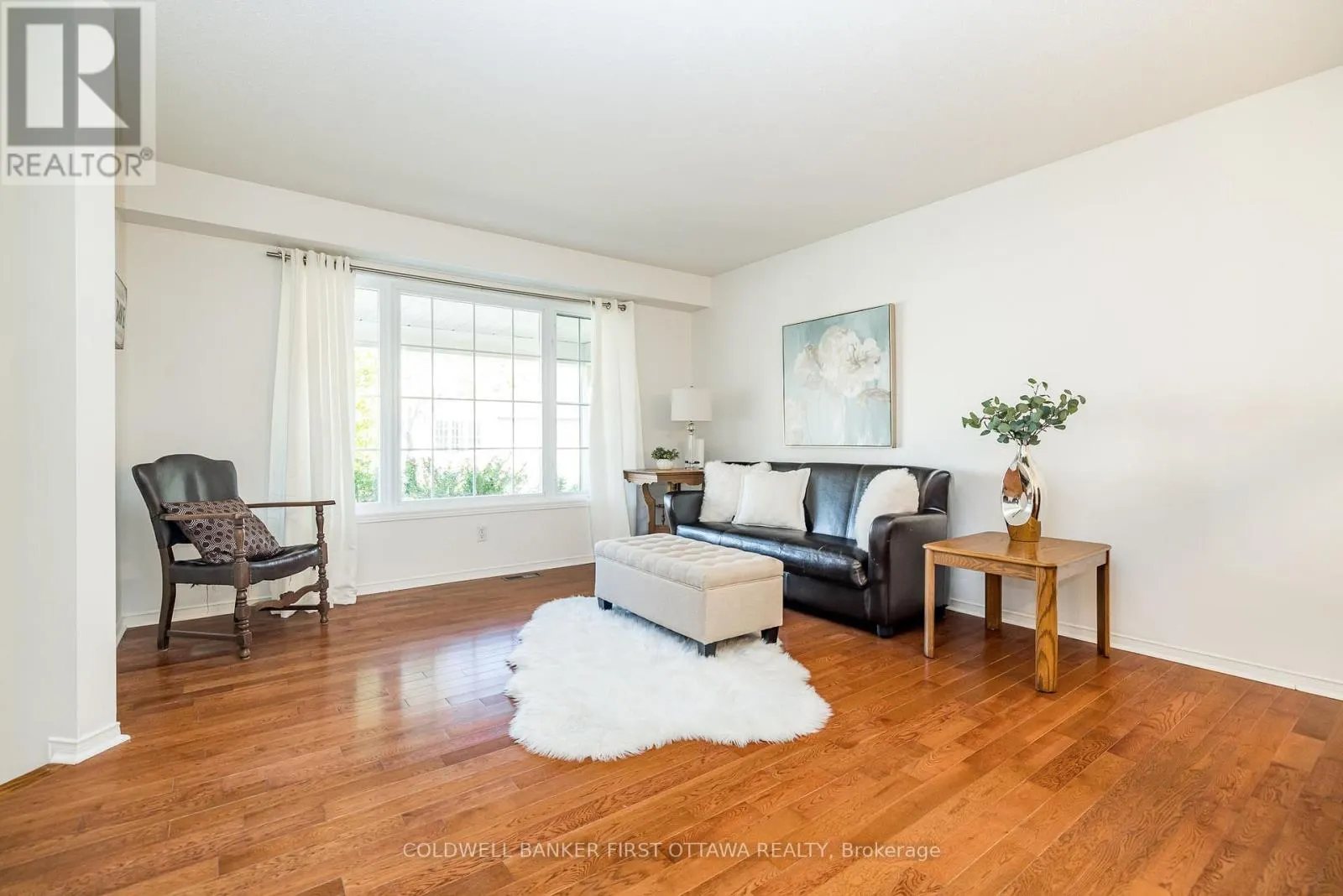 14 VISTAPOINTE DRIVE