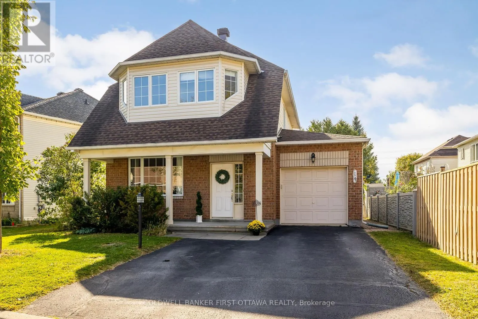 14 VISTAPOINTE DRIVE