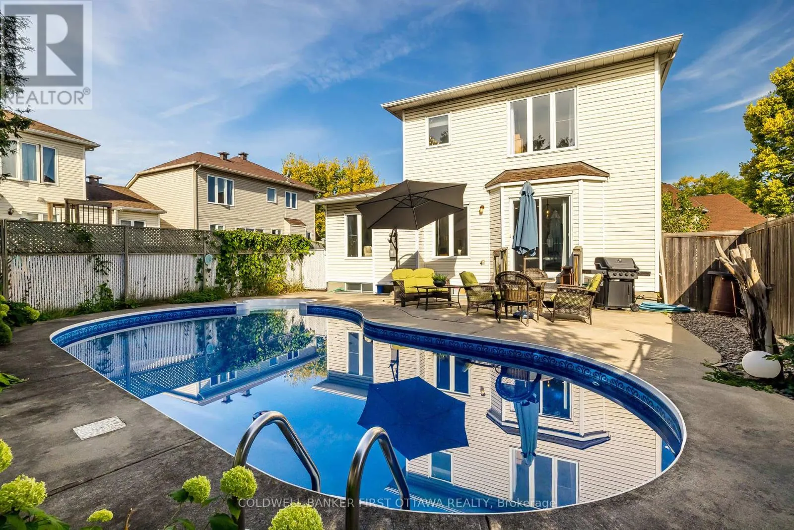 14 VISTAPOINTE DRIVE
