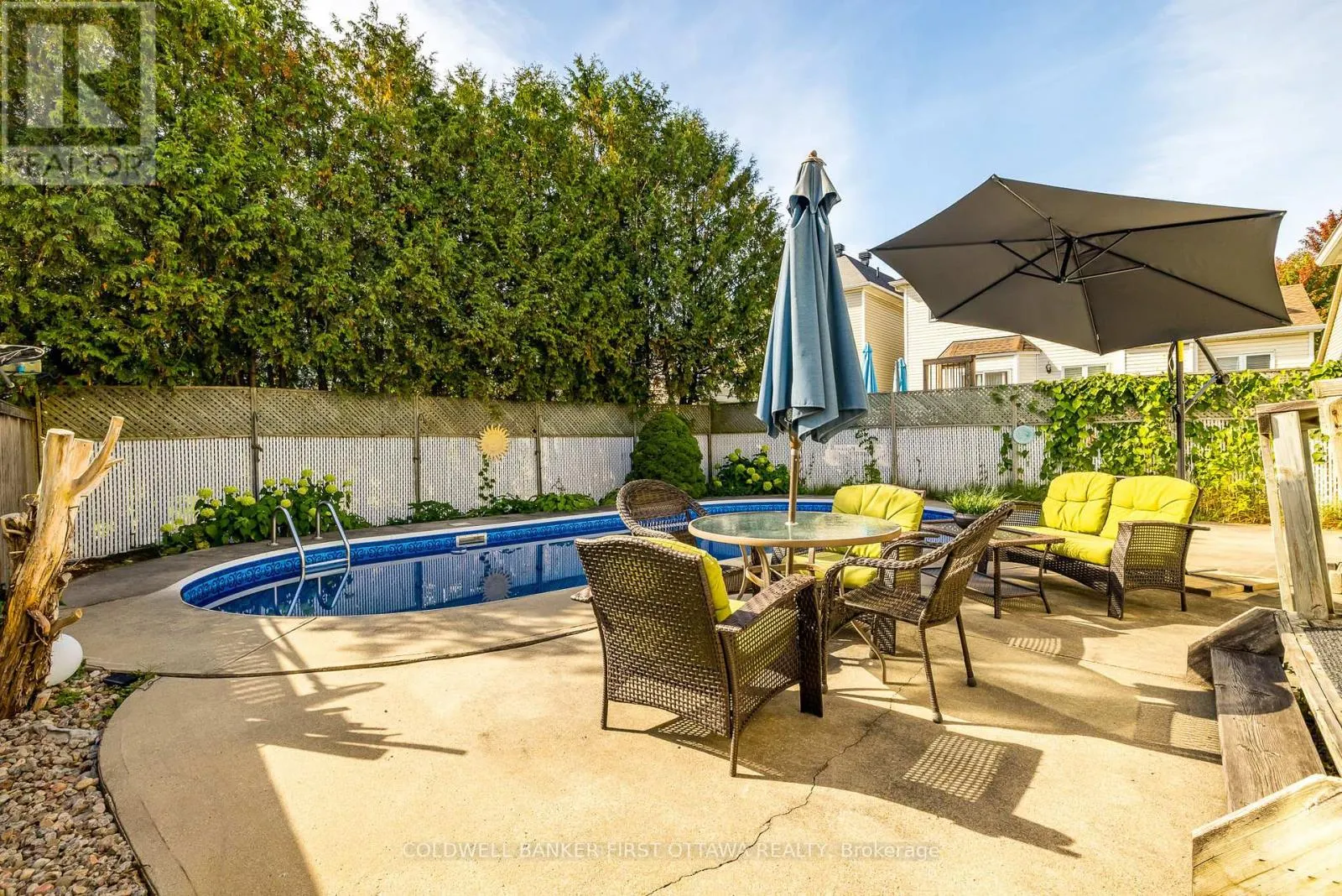 14 VISTAPOINTE DRIVE