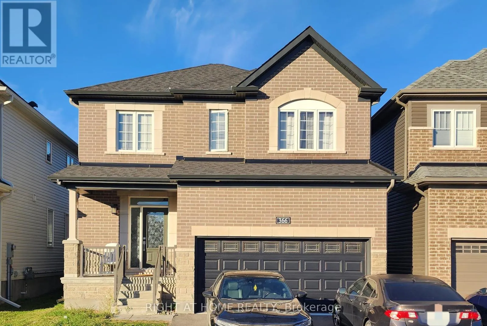 366 CLOYNE CRESCENT
