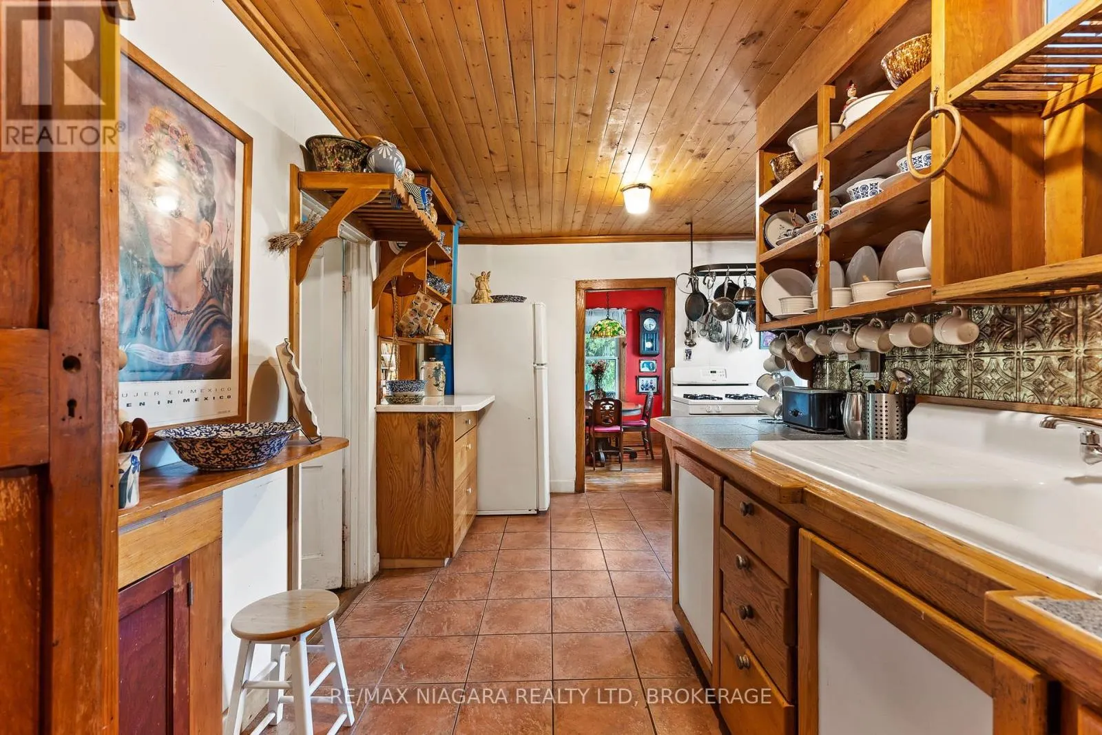 105 WEIR ROAD