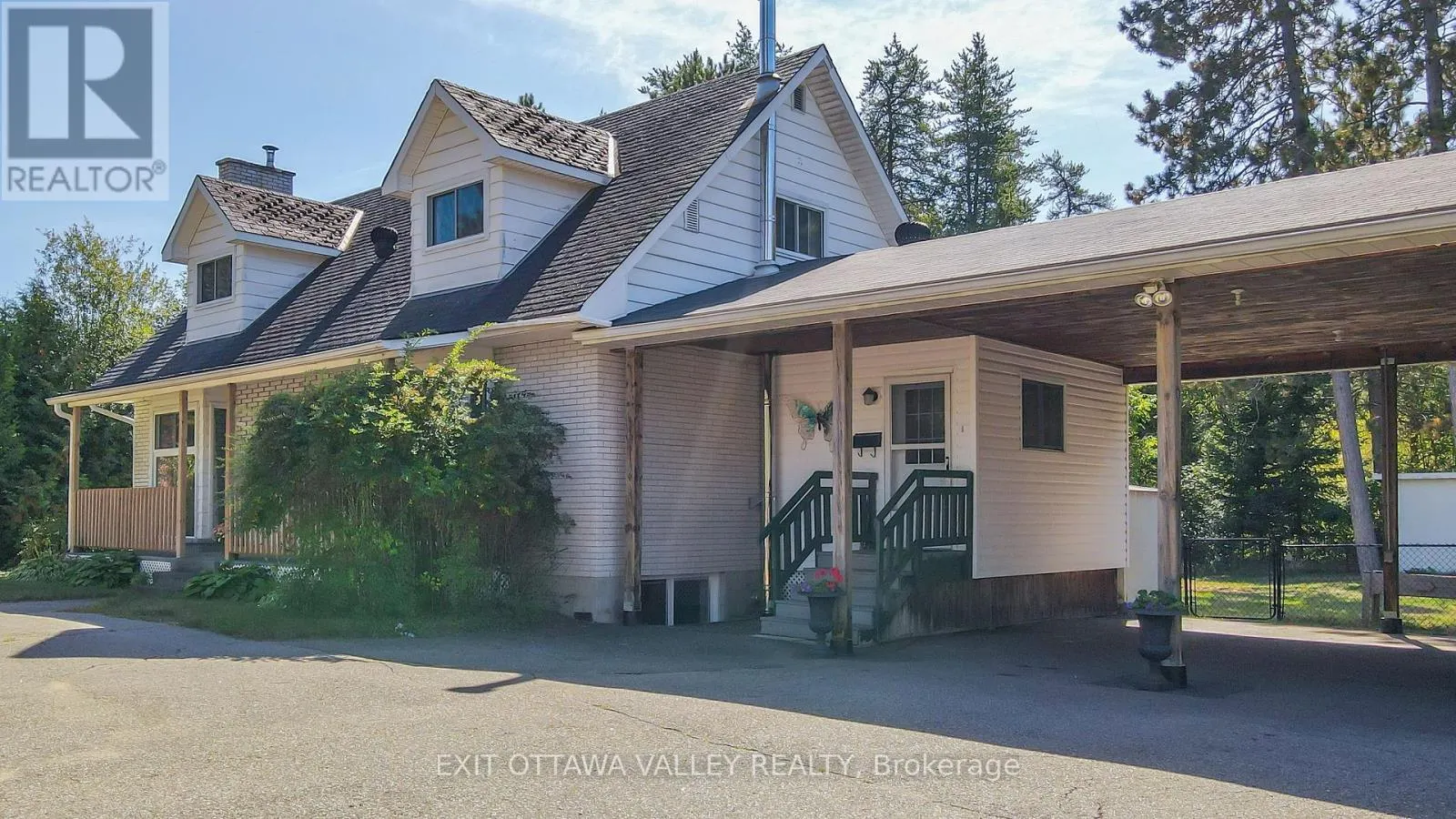 23 SPRUCEDALE AVENUE