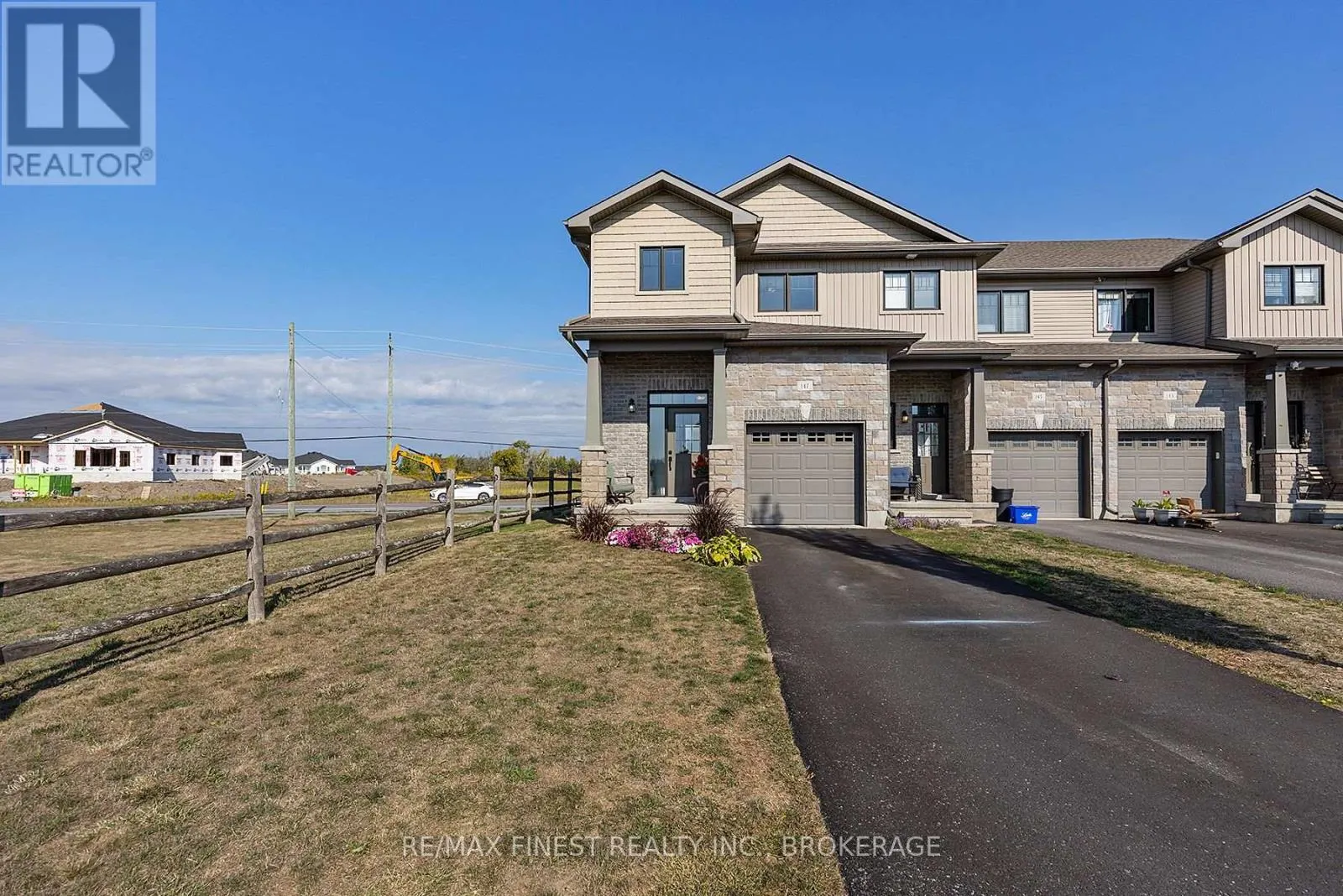 147 SIMURDA COURT